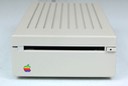 Apple 3.5 Drive - Front