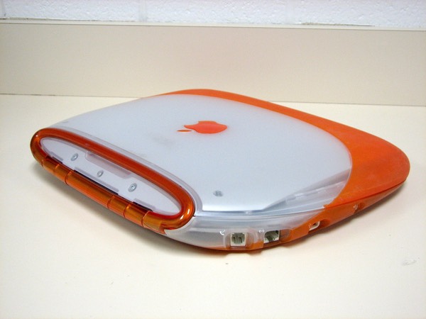 iBook Tangerine 06