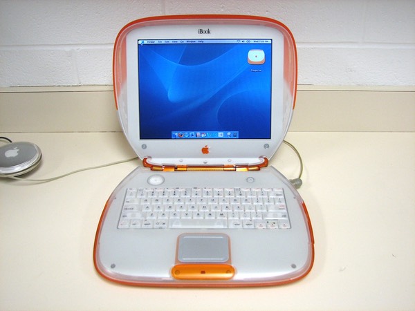 iBook Tangerine 08